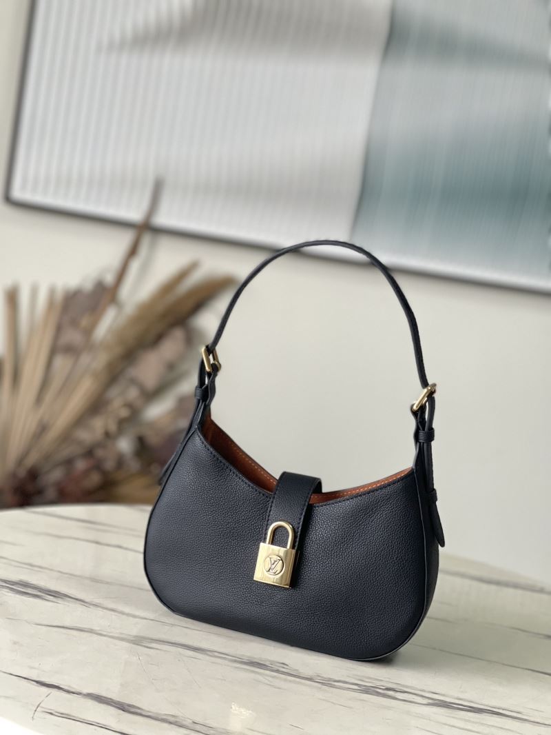 Louis Vuitton Hobo Bags